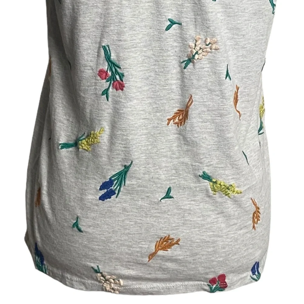 Lucky Brand Allover Embroidered Floral Tee- Heather Gray- Medium - Picture 8 of 13